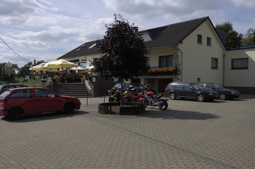 Zum Burghof Hotel Schoenberg Eksteriør billede